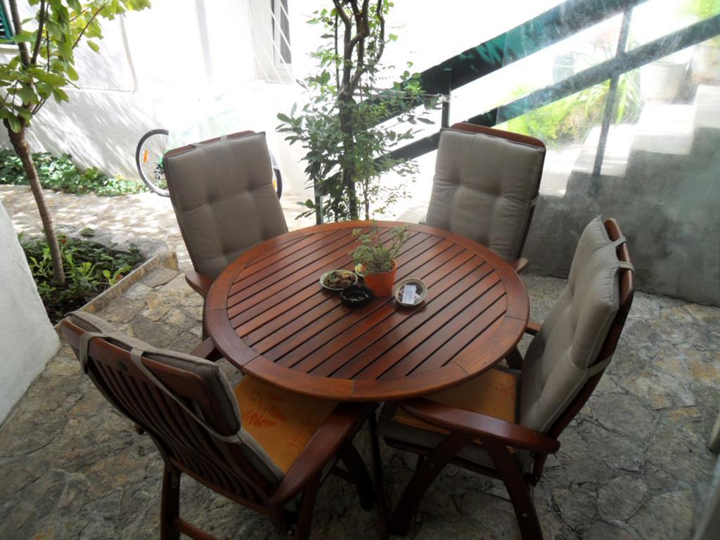 Apartments Villa Dube Сплит Екстериор снимка