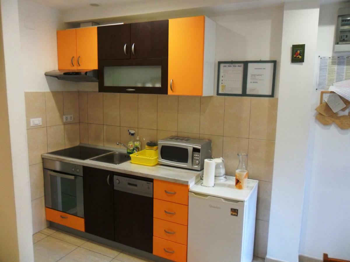 Apartments Villa Dube Сплит Екстериор снимка