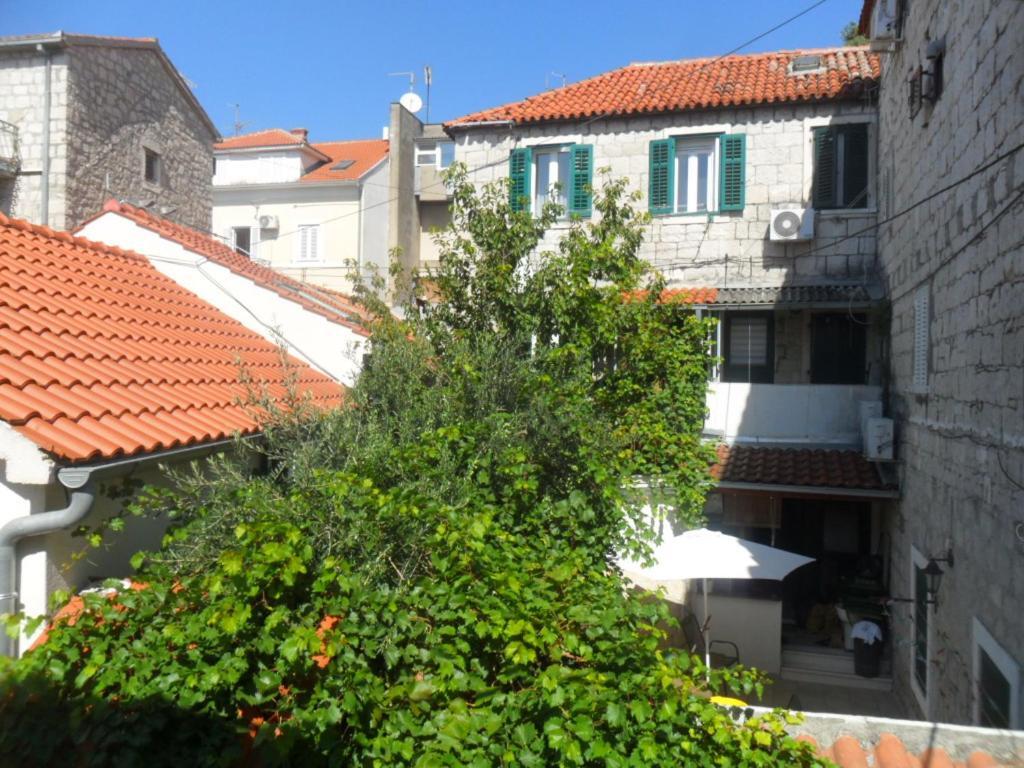 Apartments Villa Dube Сплит Екстериор снимка